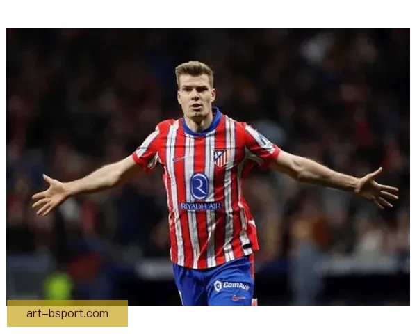 索尔洛特梅开四度领衔大胜巴萨震撼全场 展现顶级射手风采